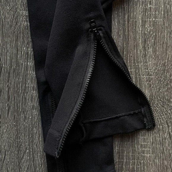 Spanx Look At Me Now Seamless Black Ankle Zip Leggings Size 1X - Picture 11 of 15